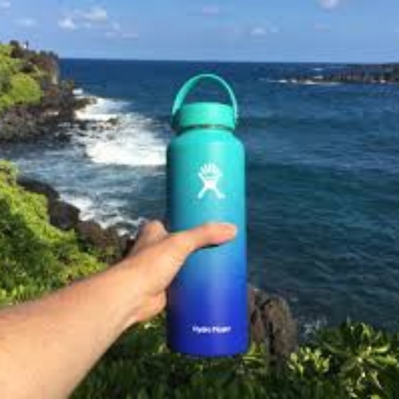 Exclusive Hawaii Hydroflask - Picture 6 of 6